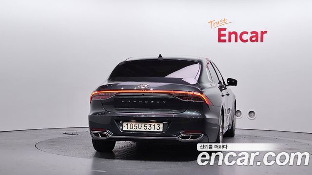 Hyundai Grandeur из Кореи Encar