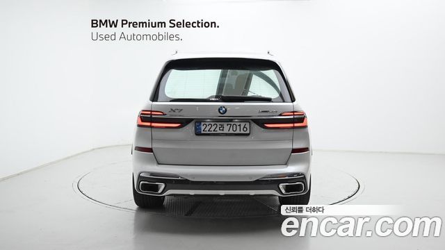 BMW X7 xDrive 40i M Sport 7STR — пробег 17 097 км — фото 4 из 5