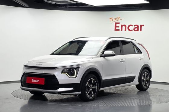 Kia Niro Trendy — пробег 161 927 км — фото 1 из 5