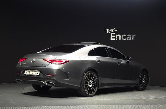 Mercedes-Benz CLS-Class CLS400d 4MATIC AMG Line — пробег 60 629 км — фото 2 из 5