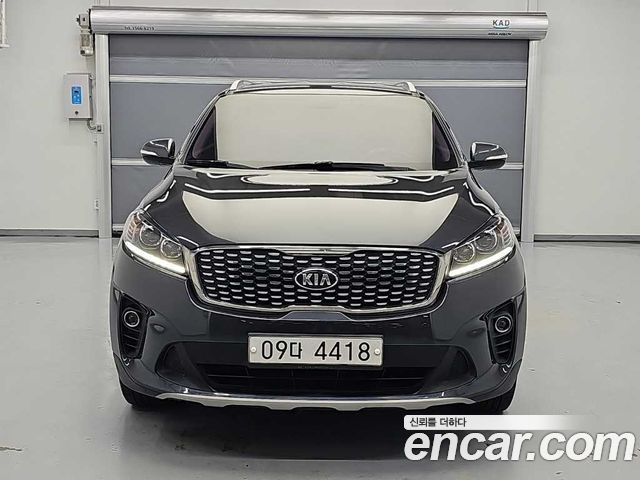 Kia Sorento Diesel 2.2 4WD Prestige — пробег 183 673 км — фото 2 из 5