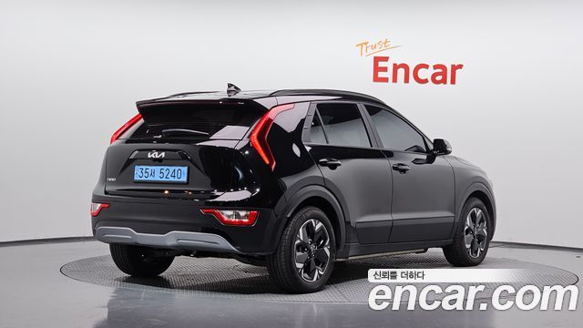 Kia Niro Air — пробег 7 311 км — фото 2 из 5
