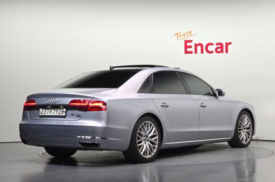 Audi A8 50 TDI Quattro Design LWB D4 — пробег 263 534 км — фото 2 из 5