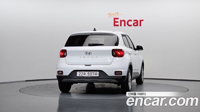 Hyundai Venue из Кореи Encar