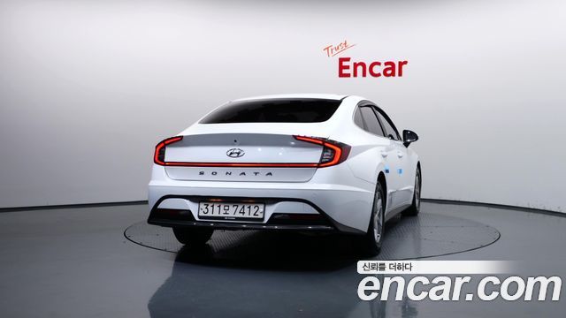 Hyundai Sonata 2.0 Smart — пробег 118 078 км — фото 4 из 5