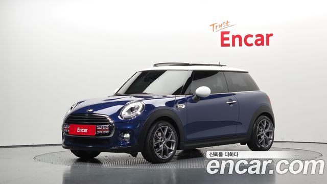 Mini Cooper Mid 3rd — пробег 140 909 км — фото 1 из 5