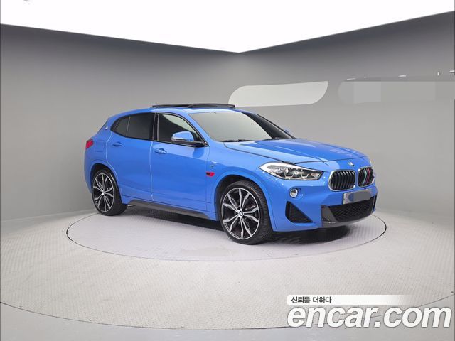 BMW X2 (F39) xDrive25i M Sport — пробег 64 909 км — фото 2 из 5