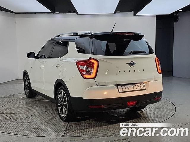 Ssangyong TIBOLI Diesel RX 2WD — пробег 243 002 км — фото 4 из 5