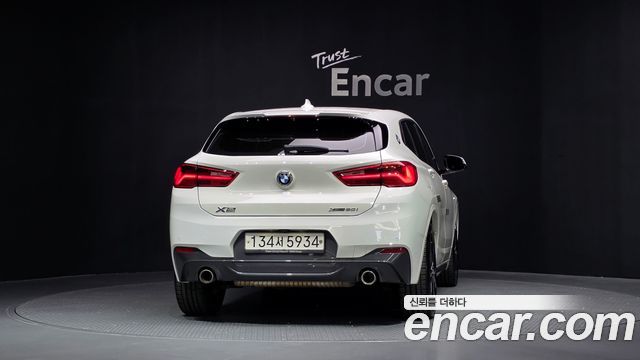 BMW X2 (F39) xDrive20i M Sport — пробег 40 868 км — фото 4 из 5