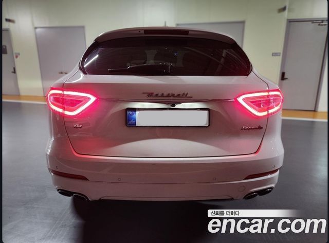 Maserati Levante 3.0 AWD GranLusso — пробег 89 500 км — фото 2 из 5