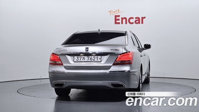 Hyundai Equus из Кореи Encar