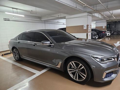 BMW 7-Series 740Li xDrive M Sport Package — пробег 103 700 км — фото 5 из 5