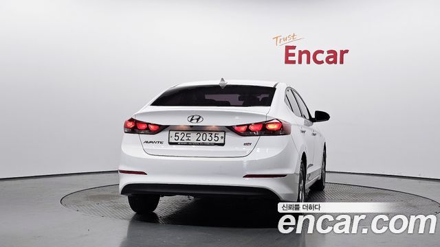 Hyundai AVANTE из Кореи Encar