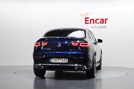 Mercedes-Benz GLC-Class GLC300 4MATIC Premium Coupe — пробег 131 289 км — фото 4 из 5