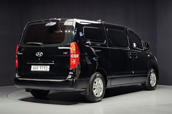 Hyundai Starex 3-Seater VAN Smart — пробег 127 732 км — фото 2 из 5