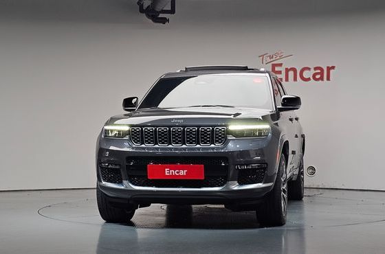 Jeep Cherokee L 3.6 Summit Reserve — пробег 64 075 км — фото 3 из 5