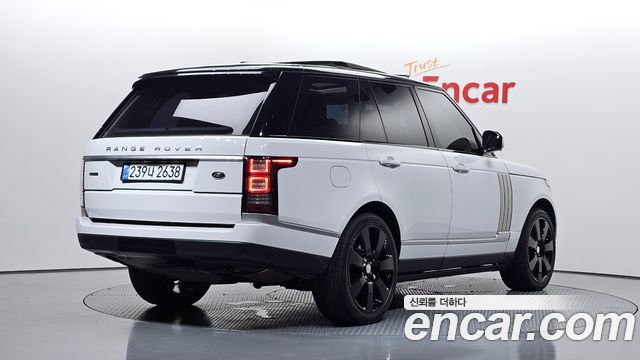Land Rover Range Rover 4.4 SDV8 AB DIESEL — пробег 125 677 км — фото 2 из 5