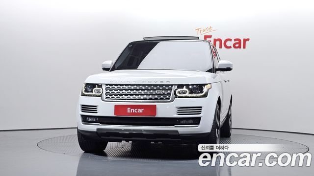 Land Rover Range Rover 4.4 SDV8 AB DIESEL — пробег 125 677 км — фото 3 из 5