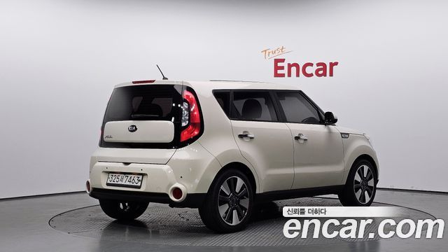 Kia Soul 1.6 GDi Prestige — пробег 110 036 км — фото 2 из 5