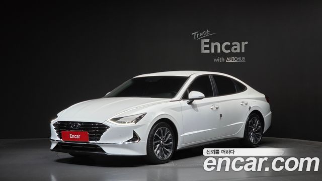 Hyundai Sonata 2.0 Premium Family — пробег 80 318 км — фото 1 из 5