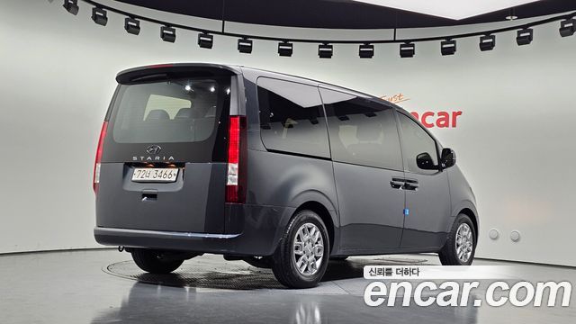 Hyundai Staria из Кореи Encar