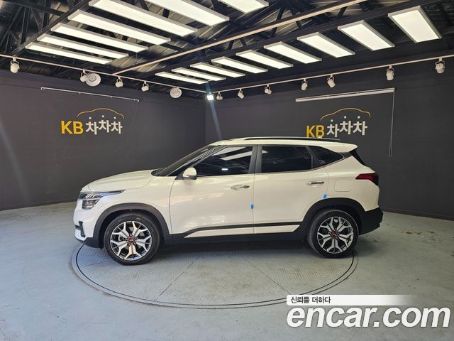 Kia Seltos из Кореи Encar