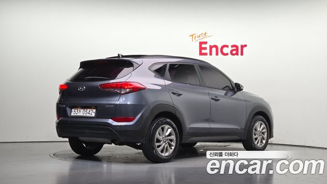 Hyundai Tucson Diesel 1.7 2WD Style — пробег 95 166 км — фото 2 из 5