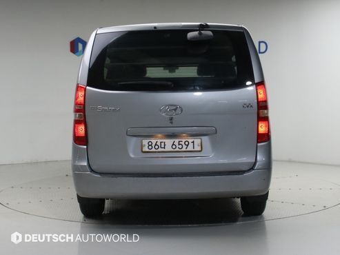 Hyundai Starex 3-Seater VAN CVX Deluxe — пробег 395 518 км — фото 4 из 5