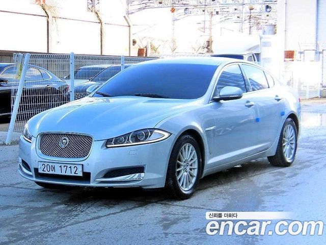 Jaguar XF 2.0 Luxury X250 — пробег 86 899 км — фото 2 из 5
