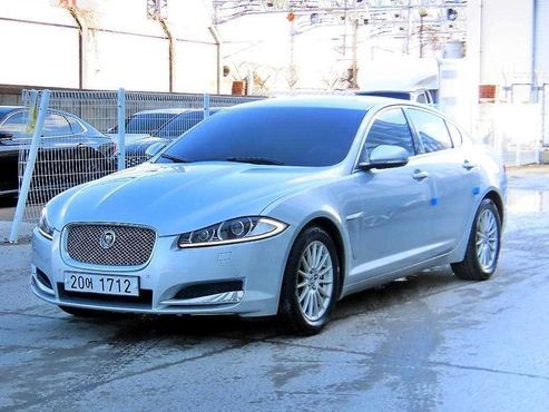 Jaguar XF 2.0 Luxury X250 — пробег 86 899 км — фото 2 из 5