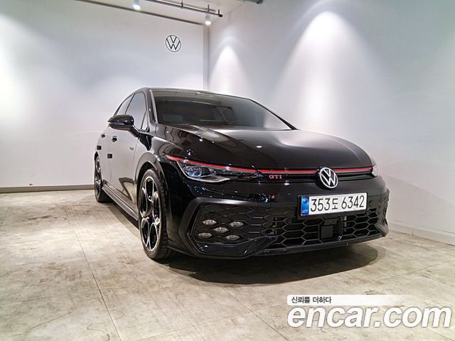 Volkswagen Golf 2.0 GTI — пробег 13 819 км — фото 1 из 5