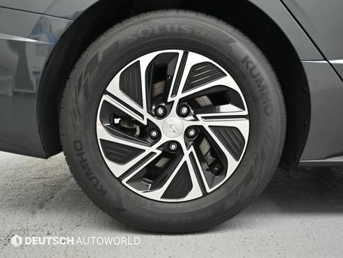 Hyundai Sonata 2.0 Premium — пробег 81 689 км — фото 5 из 5