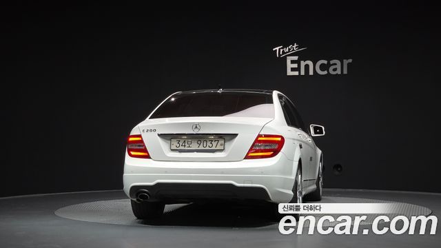 Mercedes-Benz C-Class C200 CGI Avantgarde Style Package — пробег 166 340 км — фото 4 из 5