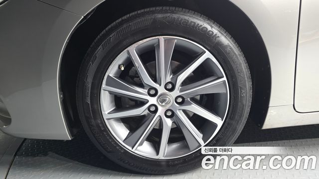Lexus ES из Кореи Encar