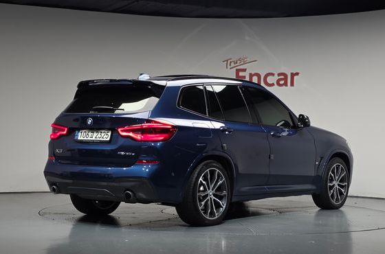 BMW X3 xDrive 30e M sports Online Exclusive Edition — пробег 78 036 км — фото 2 из 5