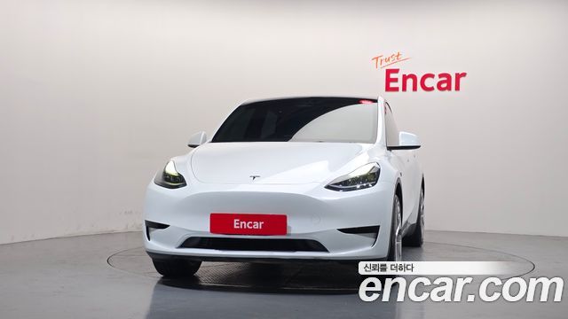Tesla Model Y RWD — пробег 49 828 км — фото 3 из 5