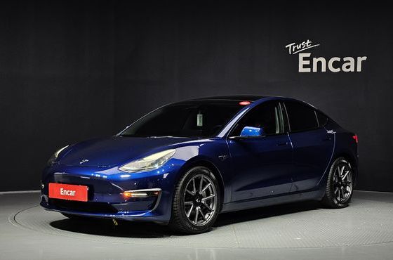 Tesla Model 3 Long Range AWD — пробег 79 701 км — фото 1 из 5