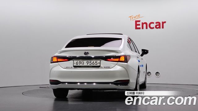 Lexus ES из Кореи Encar