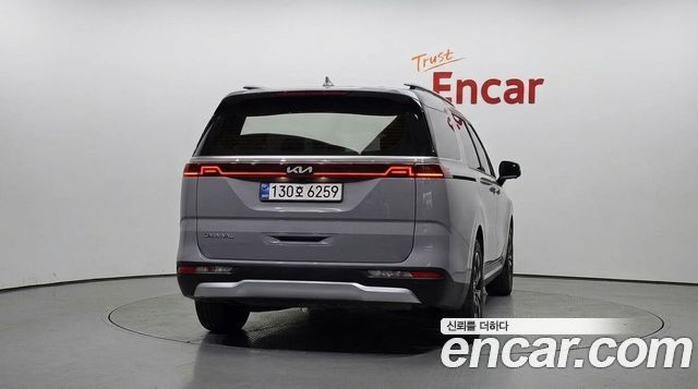 Kia Carnival из Кореи Encar