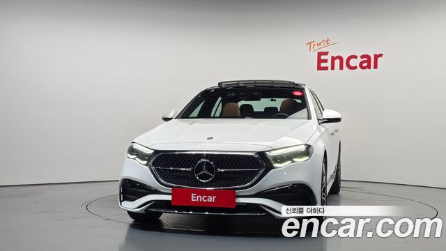 Mercedes-Benz E-Class E300 4MATIC AMG Line — пробег 1 036 км — фото 3 из 5