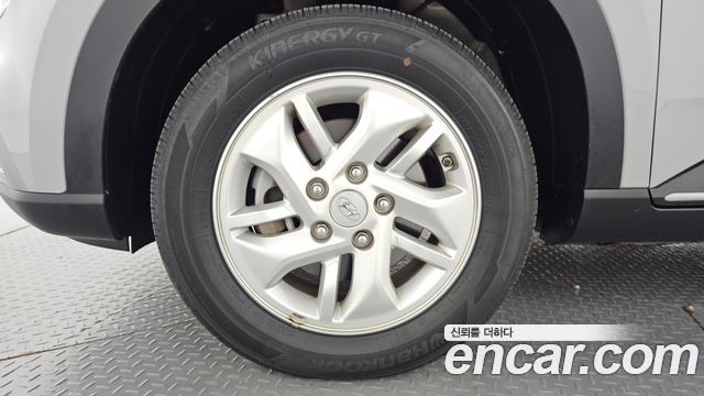 Hyundai Venue из Кореи Encar