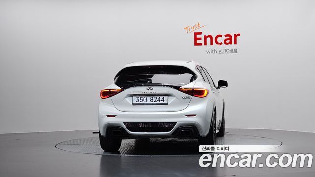 Infiniti Q30 из Кореи Encar