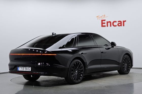 Hyundai Grandeur Calligraphy — пробег 34 439 км — фото 2 из 5