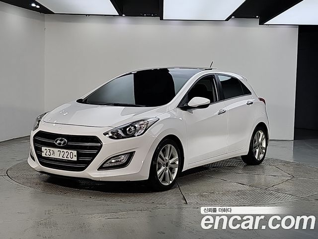 Hyundai i30 Diesel 1.6 VGT PYL — пробег 127 923 км — фото 1 из 5