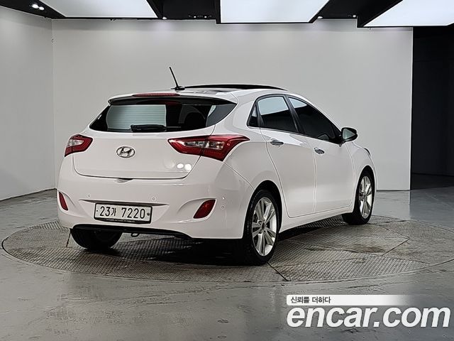 Hyundai i30 Diesel 1.6 VGT PYL — пробег 127 923 км — фото 4 из 5