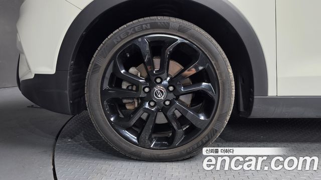Ssangyong TIBOLI из Кореи Encar