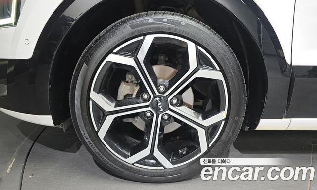 Kia Niro из Кореи Encar