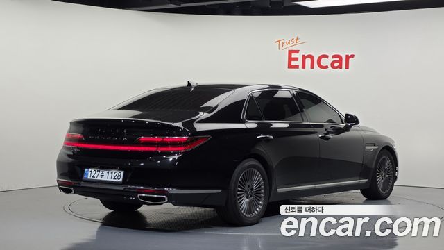 Genesis G90 из Кореи Encar