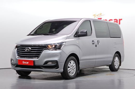 Hyundai Starex Van 3-Seater Smart — пробег 79 628 км — фото 1 из 5
