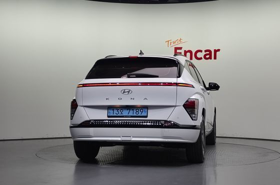 Hyundai Kona Long Range Premium — пробег 38 045 км — фото 4 из 5
